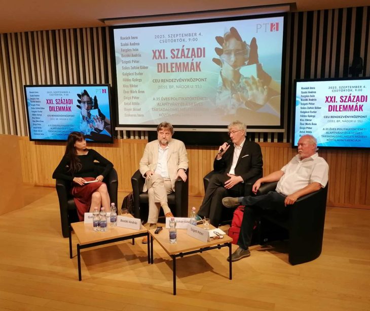 A második panel résztvevői: Bozóki András politológus, szociológus; Szigeti Péter jogfilozófus, politológus; Szűcs Zoltán Gábor politológus, eszmetörténész, közíró. Vitavezető: Galgóczi Eszter politológus, Forrás Társadalomkutató Intézet egyik alapítója.